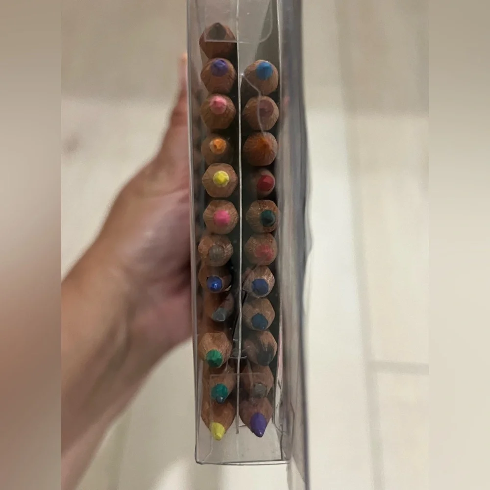 ART SUPPLIES